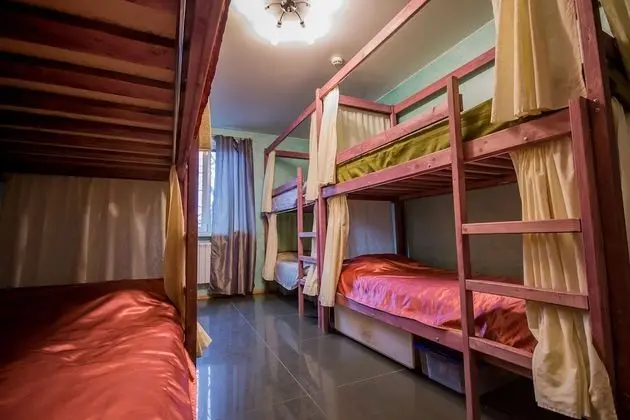 Ortak Ranzalı Oda, Sadece erkekler için (8 beds)