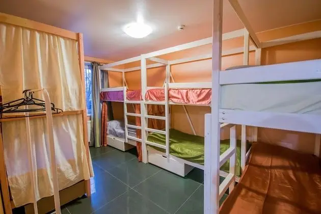 Ortak Ranzalı Oda, Sadece erkekler için (8 beds)