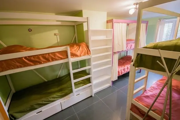 Ortak Ranzalı Oda, Sadece kadınlar için (8 beds)