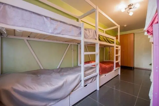 Ortak Ranzalı Oda, Sadece kadınlar için (8 beds)