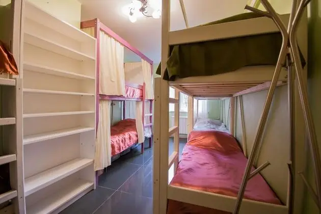 Ortak Ranzalı Oda, Sadece kadınlar için (8 beds)