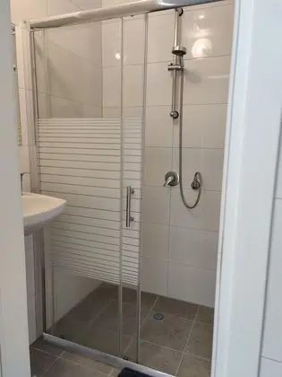 City Üç Kişilik Oda