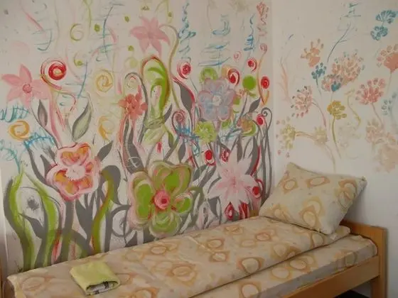 6 Bed Dormitory - 1 Bed