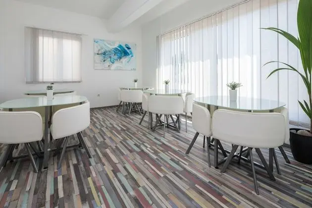 4 Beds in Shared Dormitory