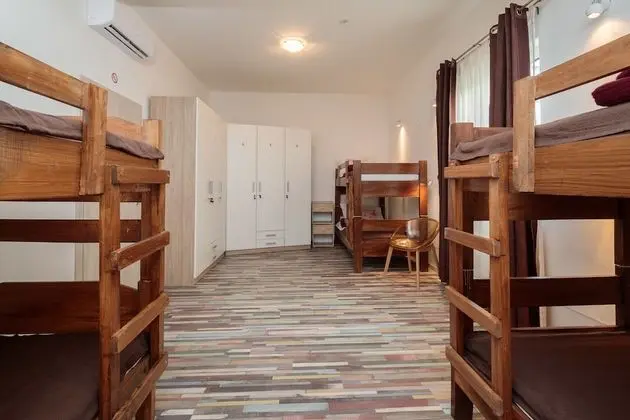 Classic Ortak Ranzalı Oda, Birden Çok Yatak, Şehir Manzaralı