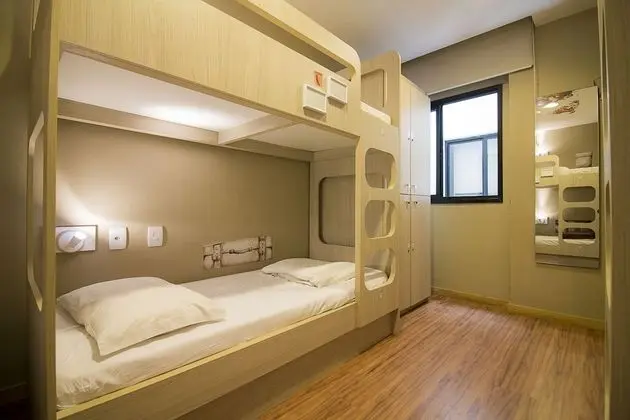 Ortak Ranzalı Oda, Karma Ranzalı Oda (6 Beds / 6 Camas)