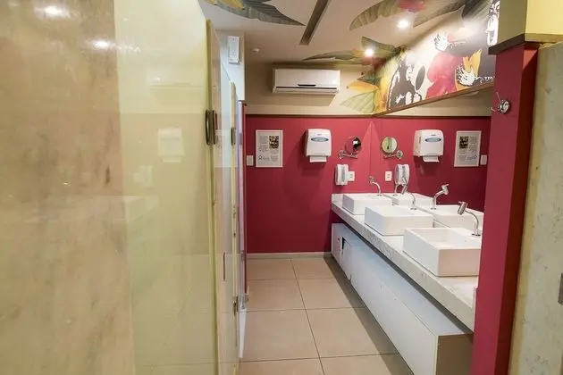 Ortak Ranzalı Oda, Karma Ranzalı Oda (6 Beds / 6 Camas)
