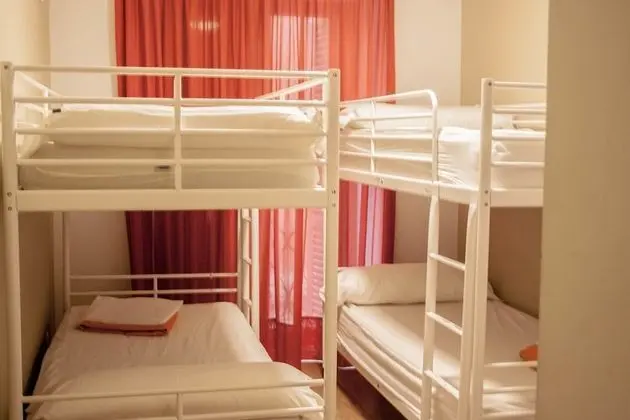 Ortak Ranzalı Oda, Karma Ranzalı Oda, Özel Banyo (1 Bed in 4 Bed Dorm)
