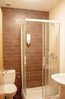 Ortak Ranzalı Oda, Karma Ranzalı Oda, Özel Banyo (1 Bed in 4 Bed Dorm)