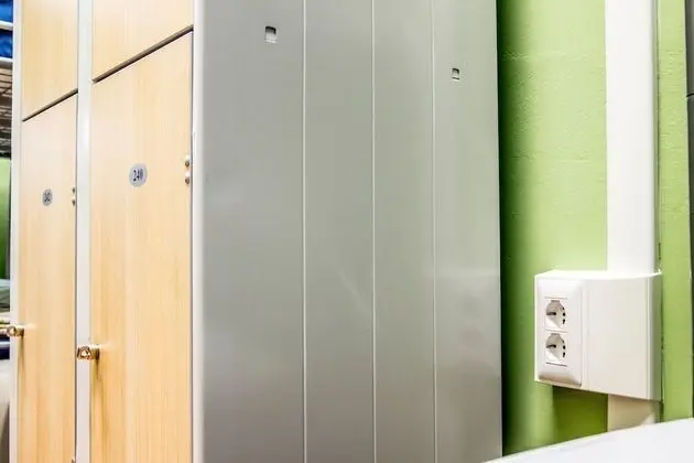 Ortak Ranzalı Oda, Karma Ranzalı Oda (Guelfi)