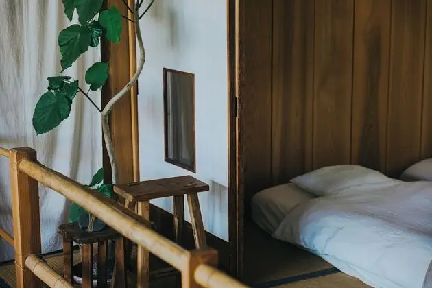 Traditional Üç Kişilik Oda (Main Building, for 1-5 Guests)