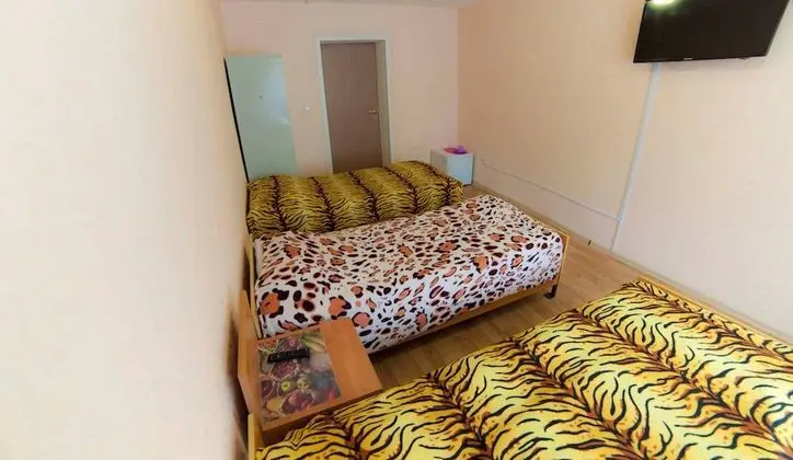 Dört Kişilik Oda, Birden Çok Yatak, Sigara İçilmez
