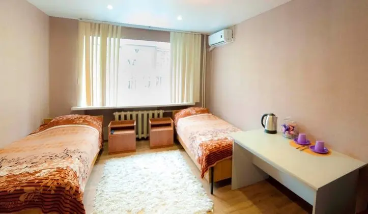 Tek Büyük veya İki Ayrı Yataklı Oda, 2 Tek Kişilik Yatak, Sigara İçilmez
