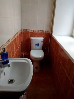 Oda, Sadece erkekler için ( 8-Bed Male Dormitory)