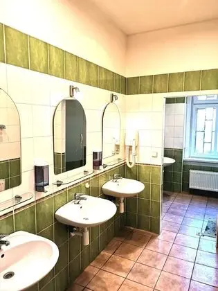 Economy İki Ayrı Yataklı Oda, Ortak Banyo