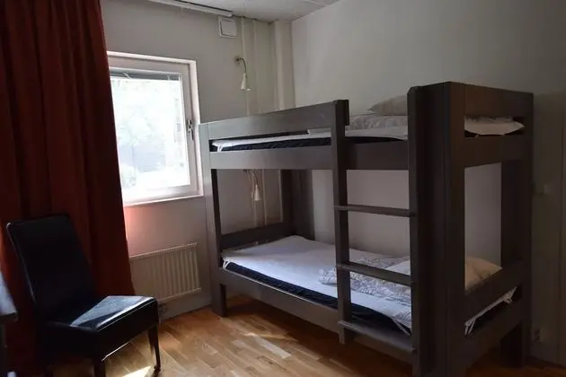 Family Oda, Özel Banyo (1 single and 2 bunk beds)