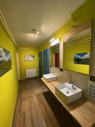 Standard Ortak Ranzalı Oda, Karma Ranzalı Oda (Max 6 people)