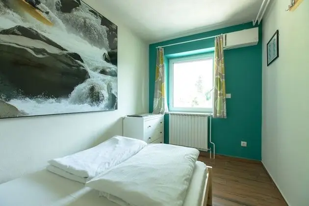 Tek Büyük Yataklı Oda, 1 Çift Kişilik Yatak