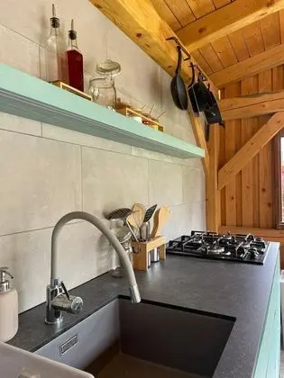 Tek Büyük Yataklı Oda, Dağ Manzaralı