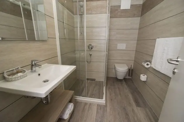 Tek Büyük veya İki Ayrı Yataklı Oda