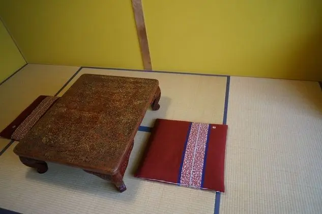 Traditional Üç Kişilik Oda, Sigara İçilmez (Japanese Style)