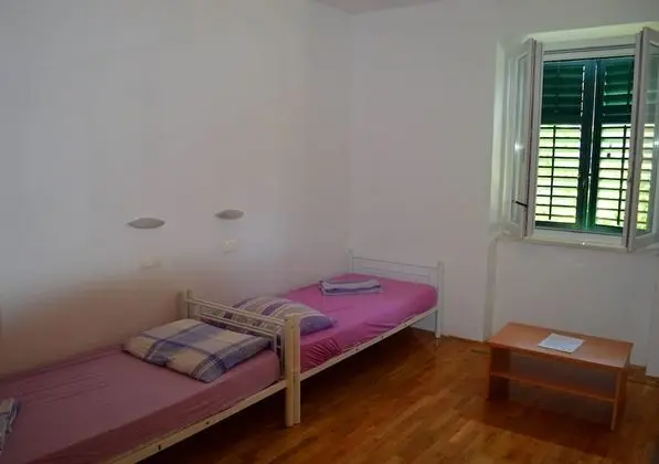 Ortak Ranzalı Oda (1 bed in a 4-bedded room)