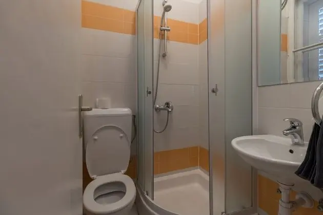 Deluxe Tek Büyük Yataklı Oda, Banyolu/Duşlu