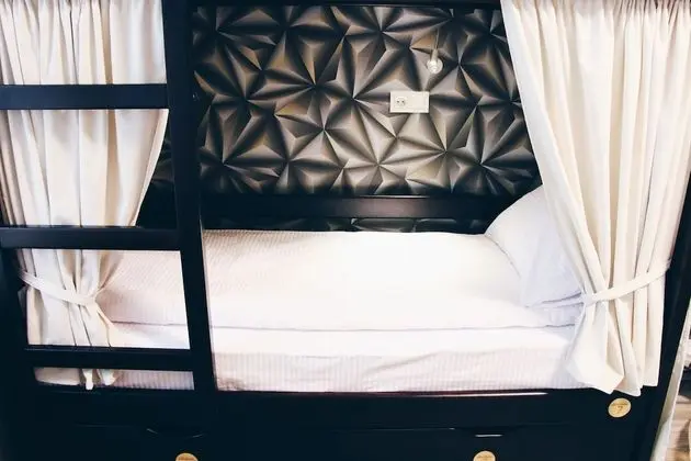 Standard Ortak Ranzalı Oda (Bed in 4 Bed Dorm)
