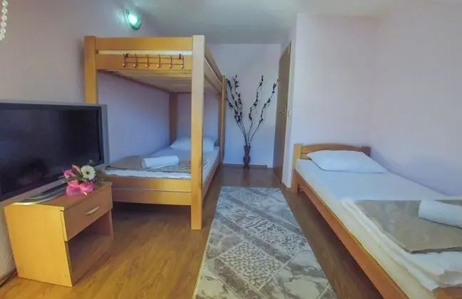 Classic Oda, Birden Çok Yatak (Neretva)