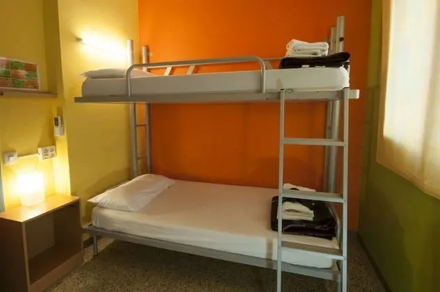 Habitación Familiar con baño privado