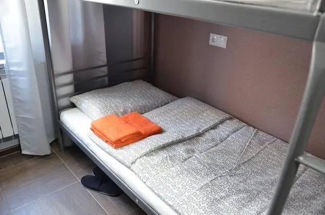 Ortak Ranzalı Oda, Sadece kadınlar için (Bed in 6-Beds Female Dormitory)