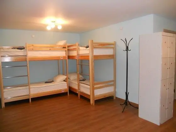 Ortak Ranzalı Oda, Sadece erkekler için (12 Beds)