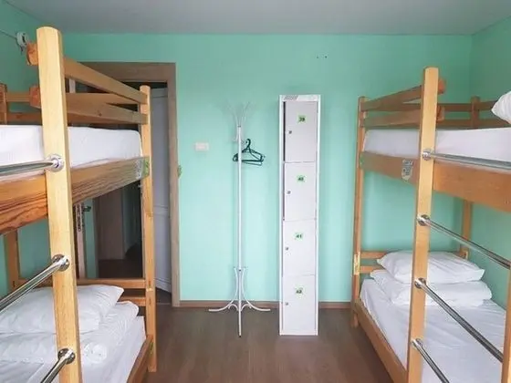Ortak Ranzalı Oda, Sadece erkekler için (4 beds)