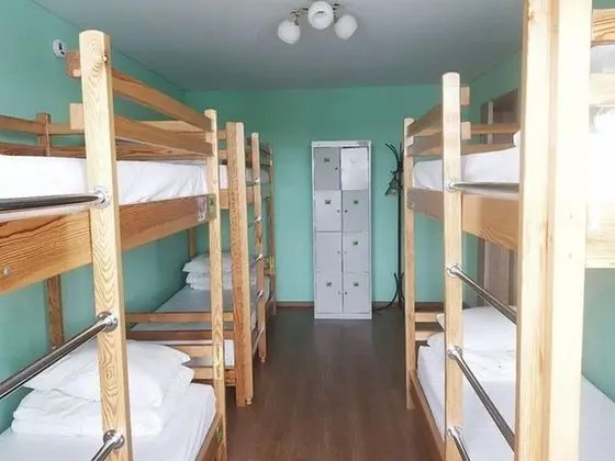 Ortak Ranzalı Oda, Sadece erkekler için (6 beds)