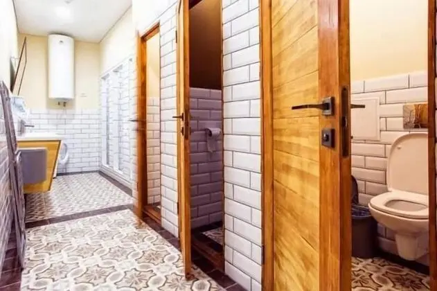 Ortak Ranzalı Oda, Karma Ranzalı Oda (Bed in 8-bed Room)