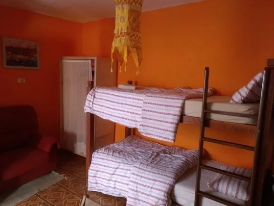 Ortak Ranzalı Oda, Ortak Banyo (4 Beds)