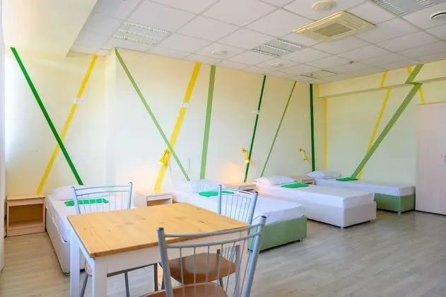 Ortak Ranzalı Oda, Sadece erkekler için (6 beds)