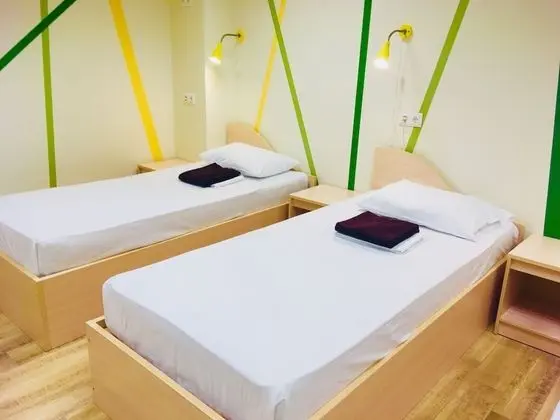 Ortak Ranzalı Oda, Sadece kadınlar için (5 beds)
