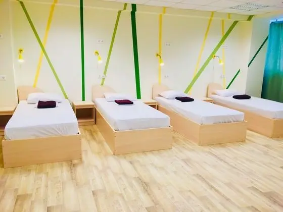 Ortak Ranzalı Oda, Sadece kadınlar için (5 beds)