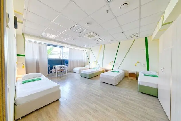 Ortak Ranzalı Oda, Sadece kadınlar için (5 beds)