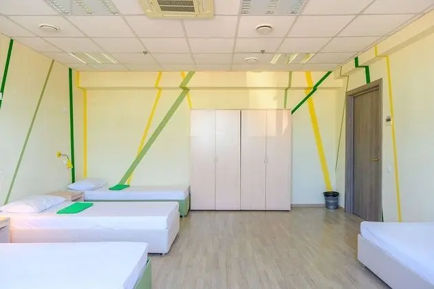 Ortak Ranzalı Oda, Sadece kadınlar için (5 beds)