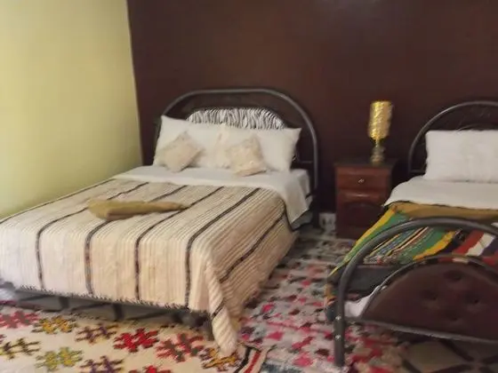 Comfort Tek Büyük veya İki Ayrı Yataklı Oda