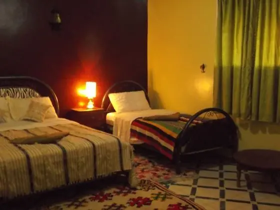 Comfort Tek Büyük veya İki Ayrı Yataklı Oda