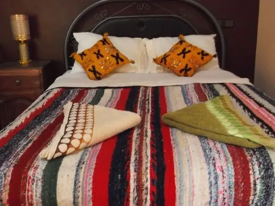 Comfort Tek Büyük veya İki Ayrı Yataklı Oda
