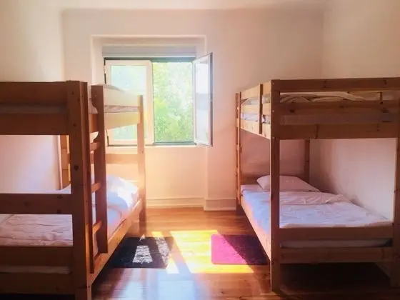 Ortak Ranzalı Oda, Karma Ranzalı Oda, Ortak Banyo (1 bed in 4 Bed Dorm)