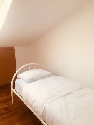 Tek Kişilik Oda, Ortak Banyo