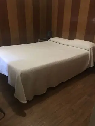 Tek Büyük Yataklı Oda, Özel Banyo