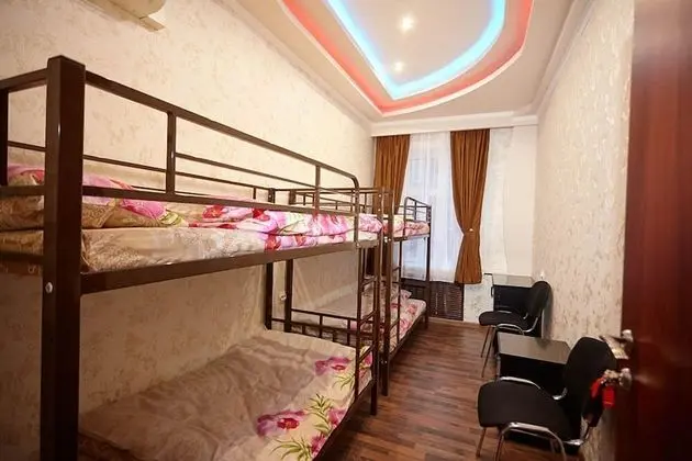 Ortak Ranzalı Oda, Karma Ranzalı Oda (4 beds)