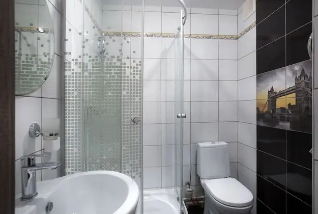 Ortak Ranzalı Oda, Sadece kadınlar için, Ortak Banyo (10-Beds)