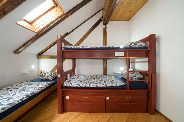 Bed in 6-Bed Mixed Dormitory Room